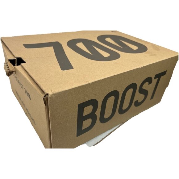 Adidas Yeezy Boost 700 V2 Cream Size 7 - Picture 16 of 16